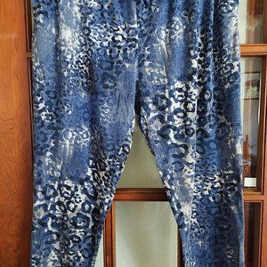 Hue Animal Print Yoga Pants, XL-1X